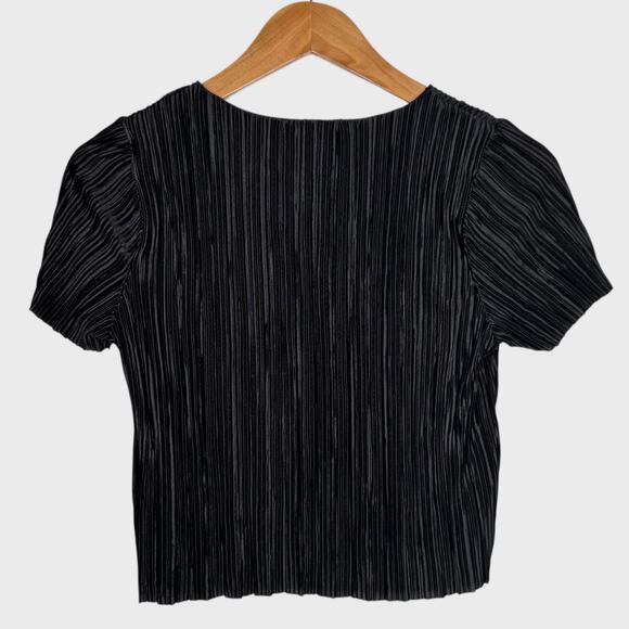 Lulus Albright XS Black Satin Pleated Top Short Sleeve Cropped Blouse Minimalist - Picture 7 of 7